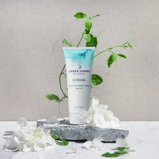 アクアリリー ナリッシング ハンドクリーム 100ml